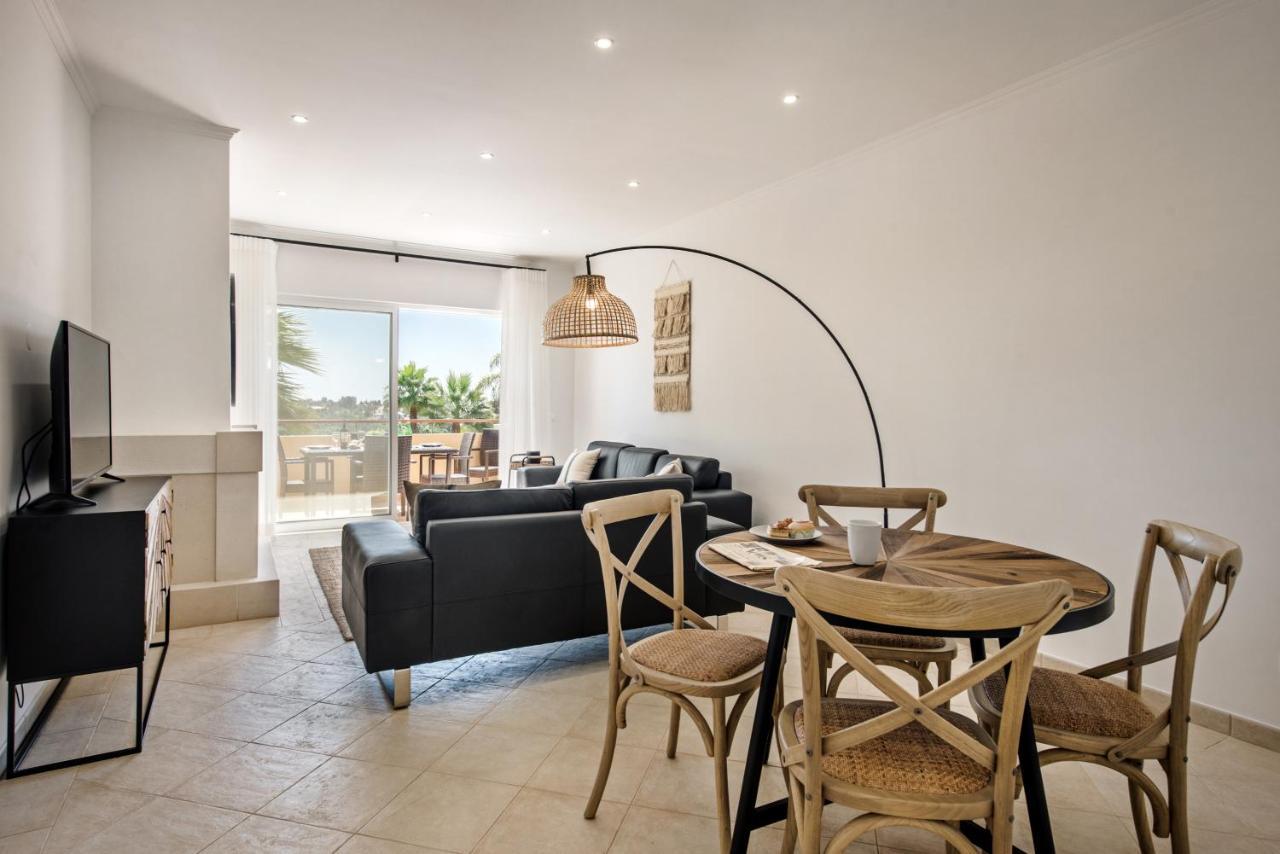 Modern And Spacious Two Bedroom Apartment Carvoeiro  Extérieur photo